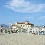 아파트 Delizioso Appartamentino